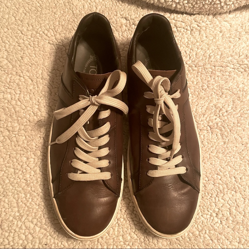 Tod’s Men Snickers Size 10